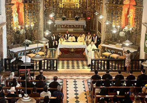 Solenidade de São Francisco retoma tradições centenárias e lota igreja do Convento Santo Antônio