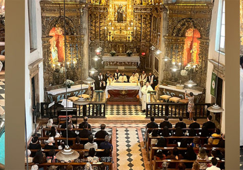 Solenidade de São Francisco retoma tradições centenárias e lota igreja do Convento Santo Antônio