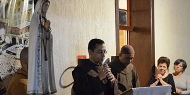 Seminário Frei Galvão celebra Nossa Senhora com Luau Mariano