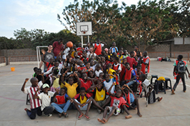 Franciscanos promovem a formação pela paz nos “miúdos” de Angola