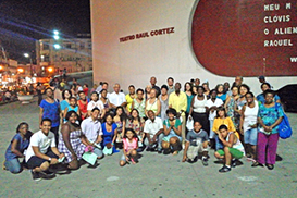 OFS, Jufra e União Mariana promovem terço missionário na praça
