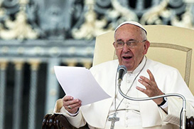 Papa Francisco: "Devemos defender as mulheres!"