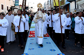 Corpus Christi reúne milhares de fiéis em Agudos