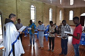 Sete jovens admitidos no Postulantado da Missão de Angola
