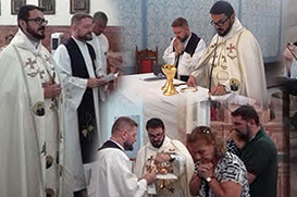 Maronitas celebram a Eucaristia na Igreja do Rosário