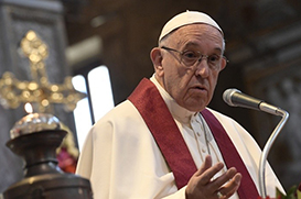 A misericórdia aquece o coração e o torna sensível, diz o Papa