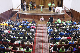 Seminário acolhe 600 jovens missionários