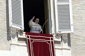Papa pede gestos de solidariedade e acolhimento