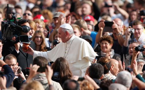 Papa Francisco: 'Não existe matrimônio express'