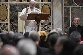 Papa fala ao Corpo Diplomático e retoma Missa em Santa Marta