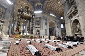 Papa ordena 19 sacerdotes: "Sejam próximos ao povo de Deus"