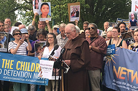 Franciscanos e mais 70 católicos presos por defender imigrantes nos EUA