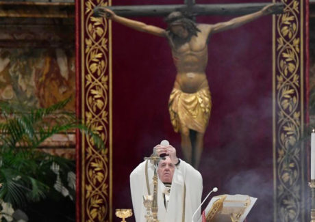 Papa pede para se deixar contagiar pela esperança de Cristo