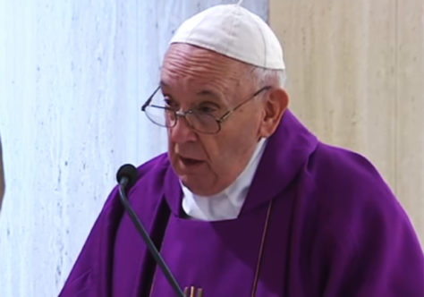 Papa reza pelos inocentes que sofrem sentenças injustas