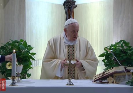 O Papa reza pelas famílias em crise no dia de seu onomástico