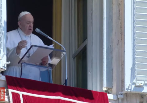 Papa: "Colabora com Deus quem reconhece o bem que cresce silenciosamente"