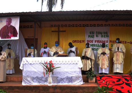 Angola celebra com festa os 30 anos da Missão
