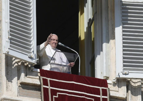 Papa: “A solenidade de hoje nos propõe modelos seguros para santidade”