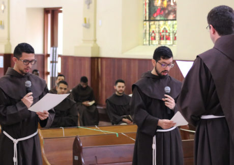Renovação dos votos de Frei Andrei e Frei Fábio no Convento do Sagrado de Petrópolis (RJ)