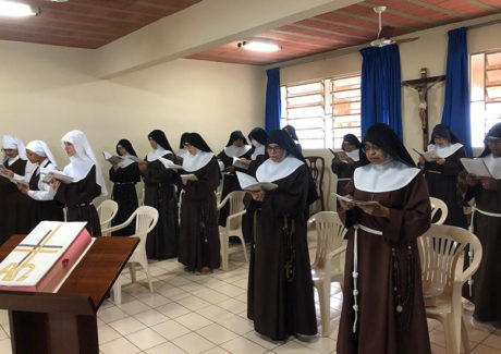 Mosteiro das Irmãs Clarissas celebra 30 anos de presença na Diocese de Colatina