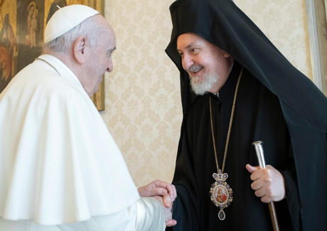 Papa: para um futuro de paz, serve maior comunhão entre cristãos