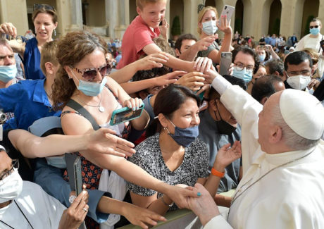 Papa: o caminho libertador de Jesus é a resposta aos “guardiães” da verdade