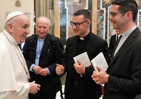 Papa aos formadores: sejam para seus seminaristas o que José foi para Jesus