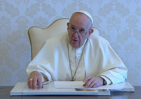 Papa Francisco pede “profunda reforma” da economia
