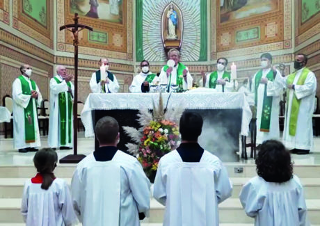 Dom Guilherme preside o “início dos trabalhos” em Curitibanos