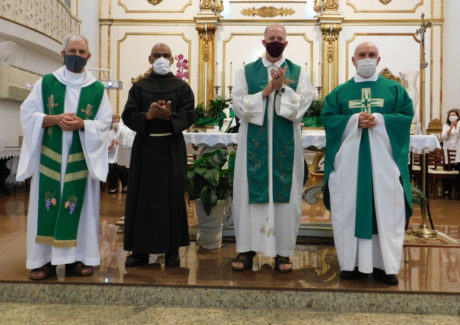 Missa de apresentação da nova Fraternidade da Porciúncula