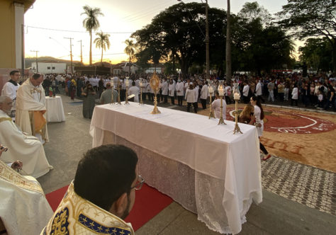 Paróquias de Agudos celebram Corpus Christi