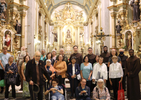 Tarde de espiritualidade com os benfeitores de São Paulo