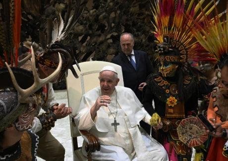 Papa: a existência na terra é o tempo da iniciação à vida, que só encontra realização em Deus