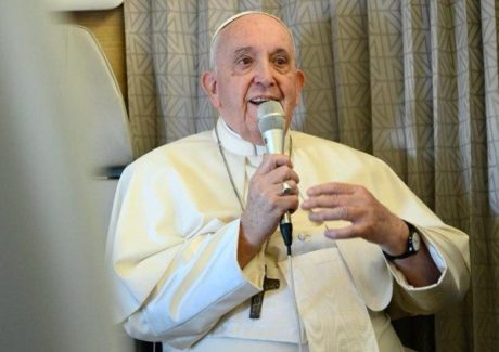 Entrevista: “É difícil dialogar com quem iniciou uma guerra, mas se deve fazê-lo”, diz o Papa