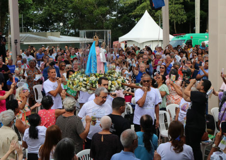 “Revolução da Ternura” prega Frei Medella na abertura da Festa da Penha