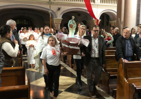 Gaspar: Tríduo para a a Festa de São Pedro começa com tema vocacional