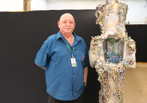 “Universo Plasticoceânico” é a Mostra de Frei Pedro Pinheiro em Bragança Paulista