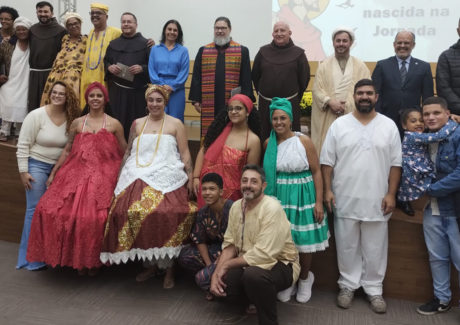 USF celebra o Espírito de Assis: Oração e diálogo inter-religioso pela paz