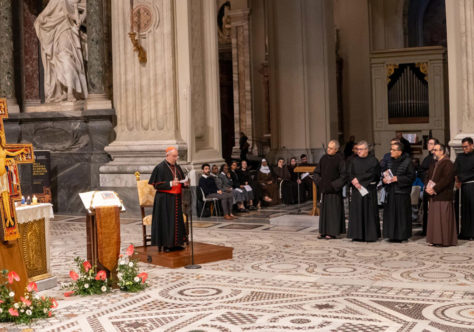 Família Franciscana celebra 800 anos da Regra em São João de Latrão
