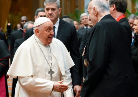 Papa: a paz está ameaçada e o Ano jubilar se faz necessário. A guerra é um “massacre inútil”