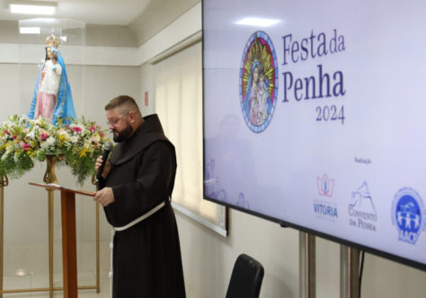 Comissão organizadora apresenta identidade visual e tema da Festa da Penha 2024