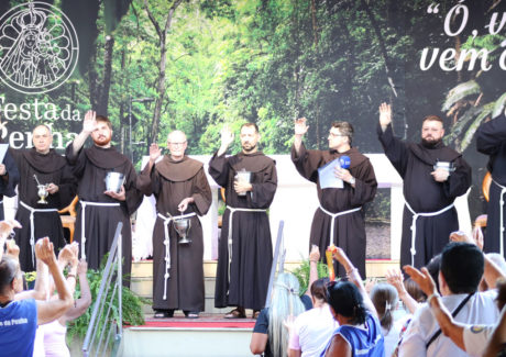 Festa da Penha 2024 destaca a importância da vida em fraternidade