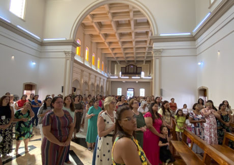 Seminário Santo Antônio promove gesto concreto no Dia das Mães