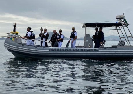 342ª Trezena de Santo Antônio tem início com Procissão Marítima, missa e Coroação de Nossa Senhora