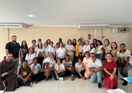 “Encontro entre Fraternidades” da OFS fortalece caminhada de fé, serviço e espiritualidade 