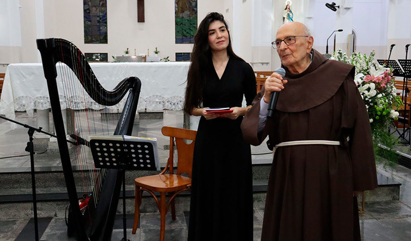 Concerto de harpa marca celebração do Centenário das Chagas em Vila Velha