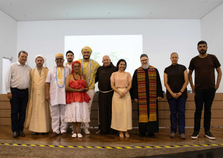 Seguindo o Espírito de Assis, USF promove encontro inter-religioso pela paz