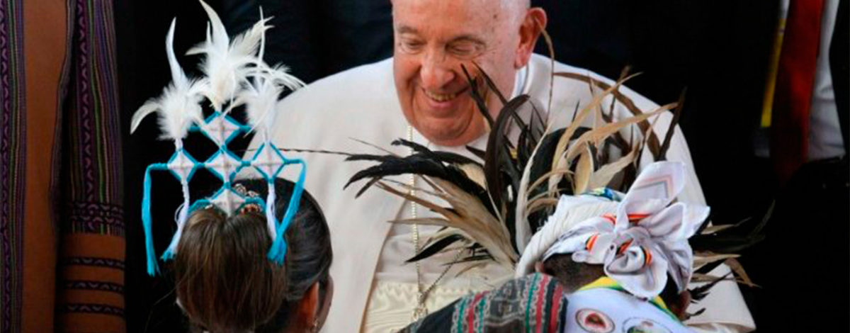 Papa Francisco chega a Timor-Leste, terceira etapa de sua viagem à Ásia-Oceania