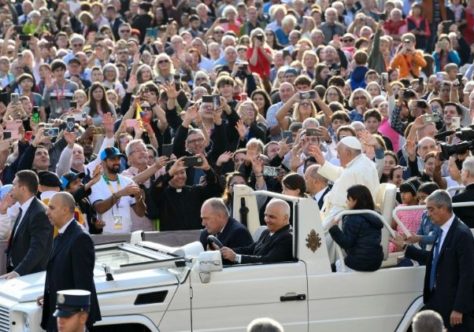 O Espírito Santo garante a unidade e universalidade da Igreja