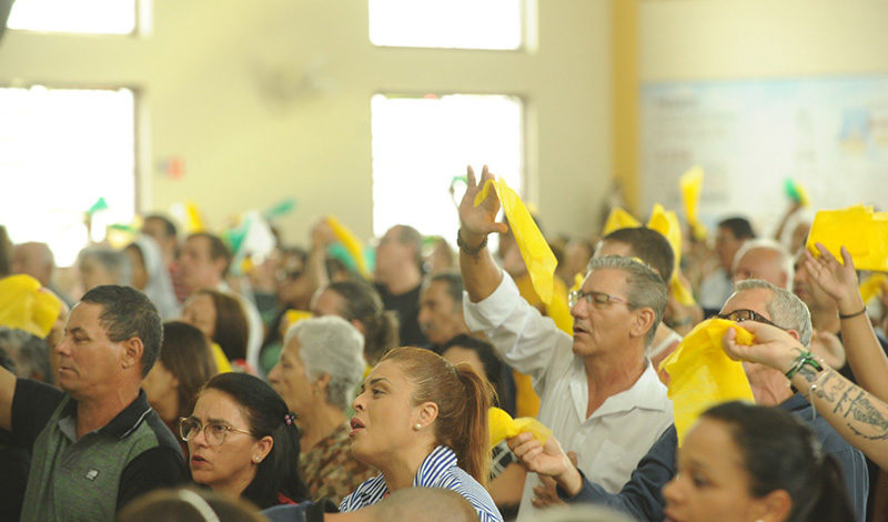 Festa de Frei Galvão: "Deixe-se carregar por Deus, Ele está com você!"